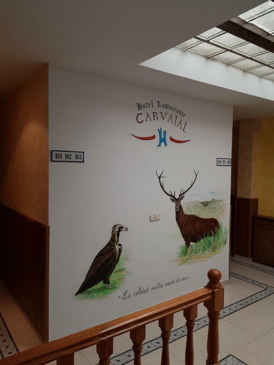Hotel Carvajal Torrejón el Rubio Екстериор снимка